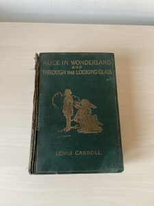 Vintage Alice in Wonderland Book (Illustrated)